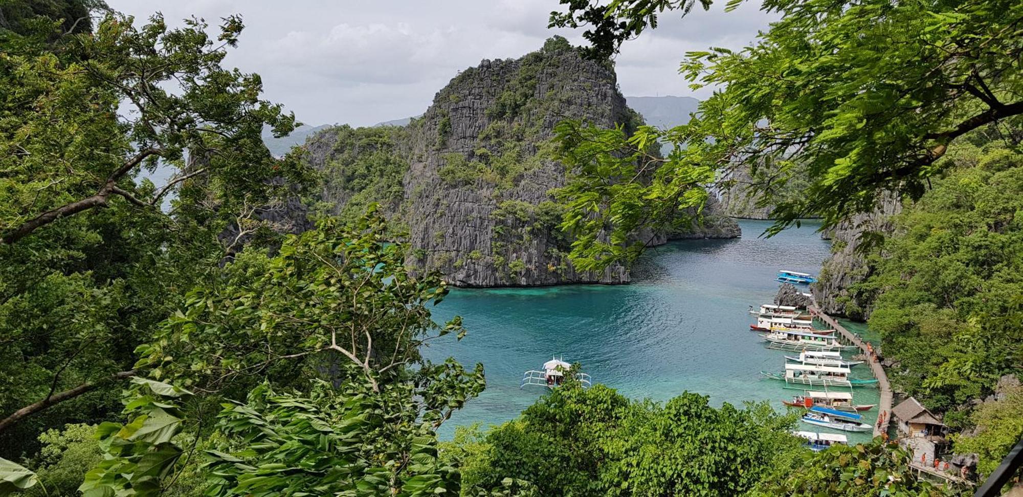 Hidden Haven Coron Apartment Bagian luar foto